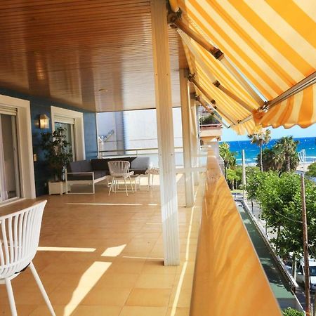 Aquarium - Only Families Apartment Cambrils Exterior photo